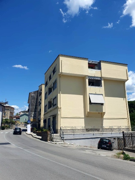 appartamento in vendita a Baronissi in zona Antessano