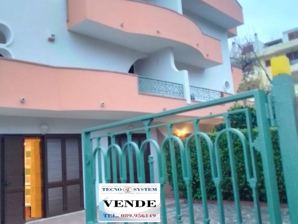 casa indipendente in vendita a Baronissi in zona Caprecano