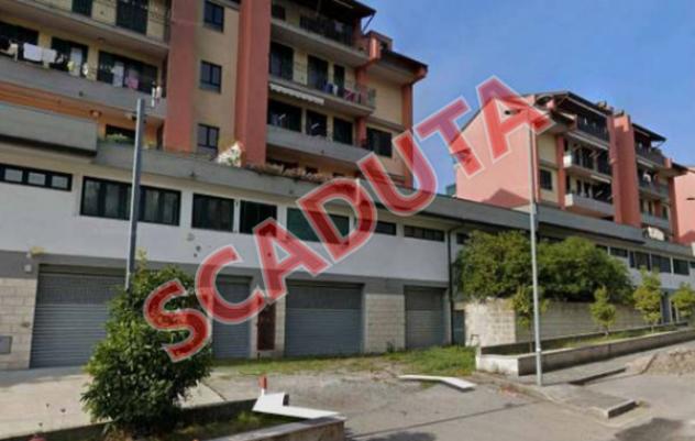 locale commerciale in vendita a Baronissi