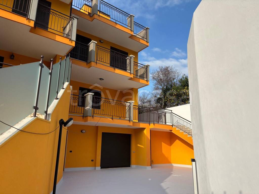 casa indipendente in vendita a Baronissi in zona Antessano