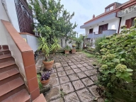 casa indipendente in vendita a Baronissi in zona Antessano