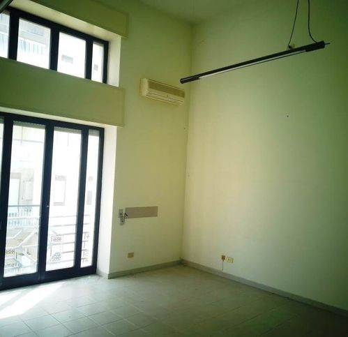 ufficio in vendita a Baronissi