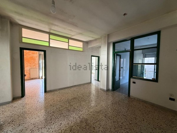 appartamento in vendita a Baronissi in zona Antessano