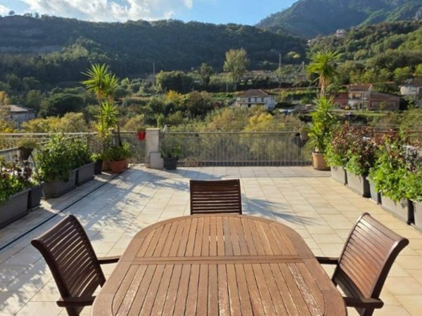 appartamento in vendita a Baronissi in zona Antessano