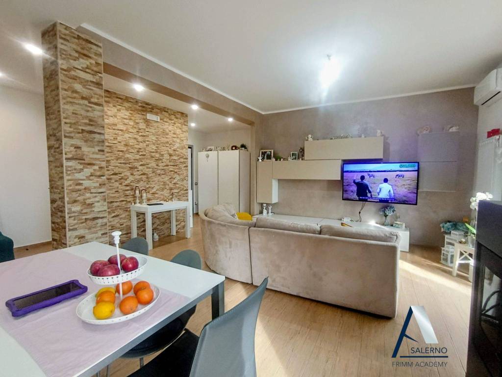 appartamento in vendita a Baronissi in zona Orignano