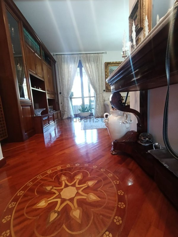 appartamento in vendita a Baronissi in zona Antessano