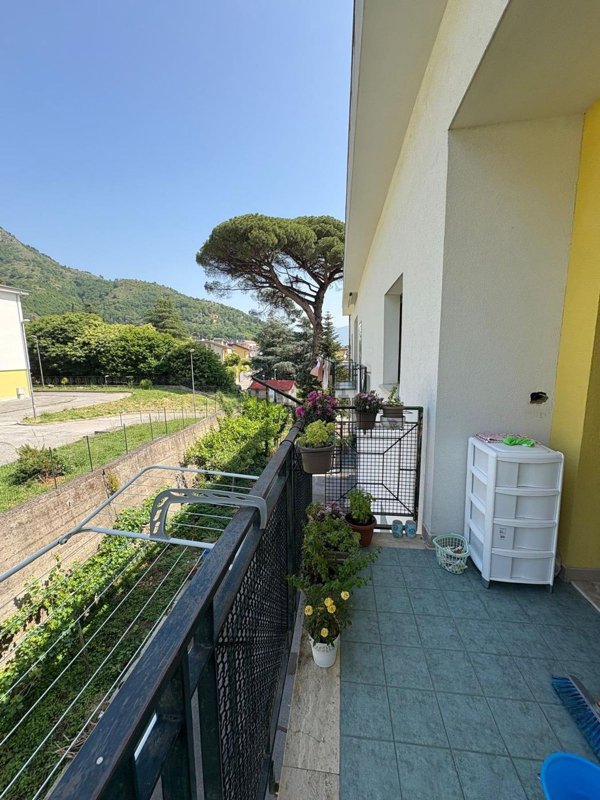 appartamento in vendita a Baronissi in zona Saragnano