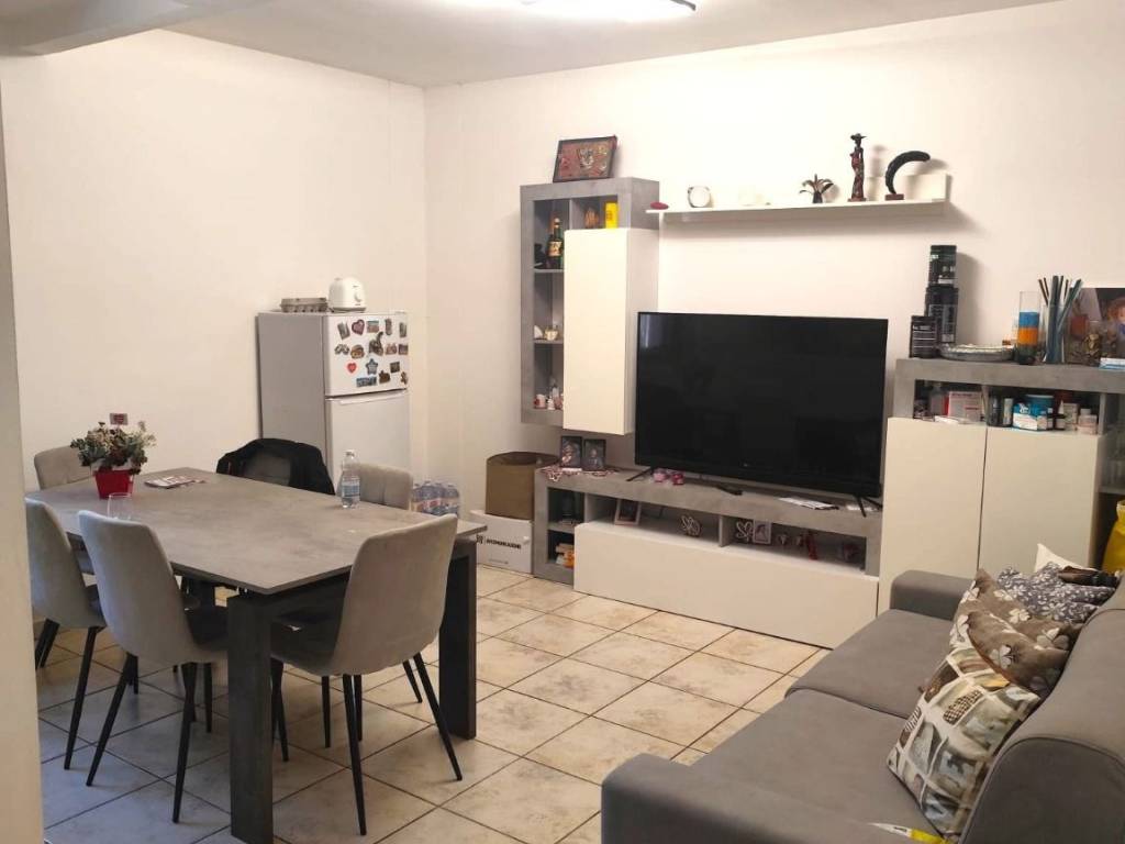 appartamento in vendita a Baronissi in zona Antessano