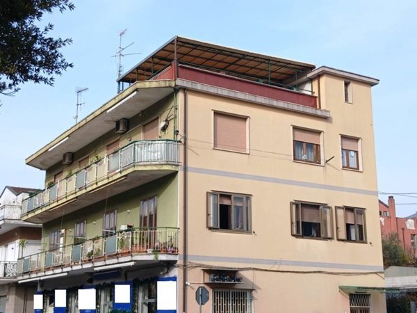 appartamento in vendita a Baronissi in zona Antessano