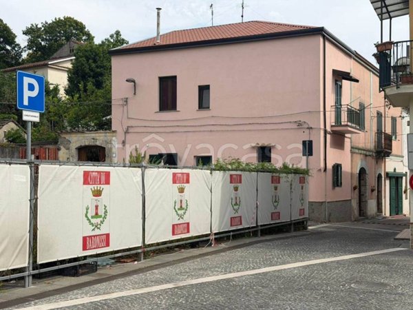 appartamento in vendita a Baronissi in zona Antessano