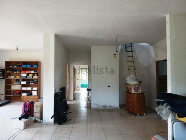 appartamento in vendita a Baronissi in zona Saragnano
