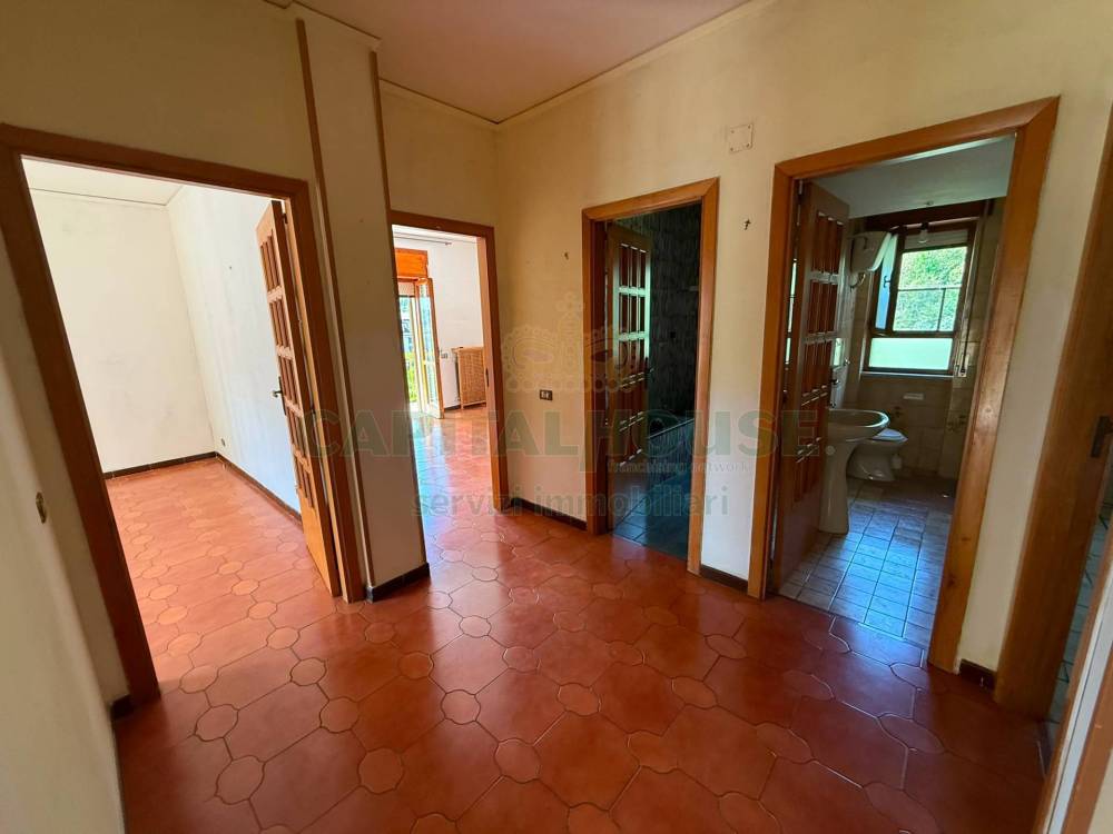 appartamento in vendita a Baronissi in zona Antessano