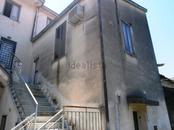 appartamento in vendita a Baronissi in zona Antessano