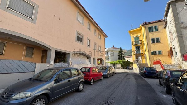 appartamento in vendita a Baronissi in zona Saragnano
