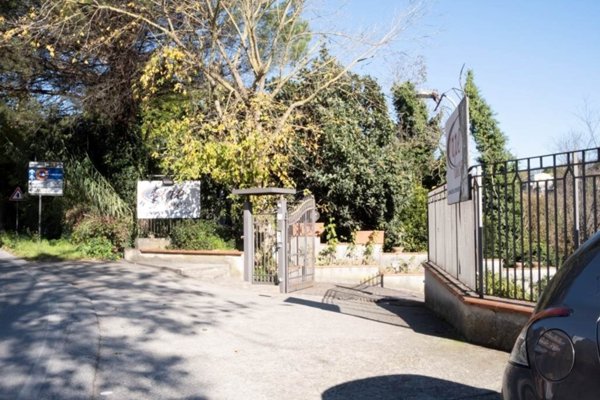 appartamento in vendita a Baronissi in zona Antessano