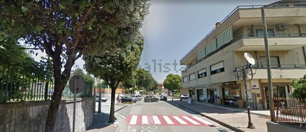 box auto in vendita a Baronissi in zona Saragnano