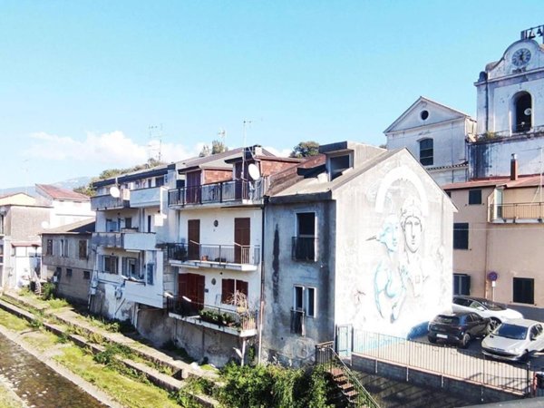 appartamento in vendita a Baronissi in zona Antessano