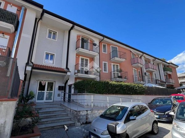 appartamento in vendita a Baronissi in zona Antessano