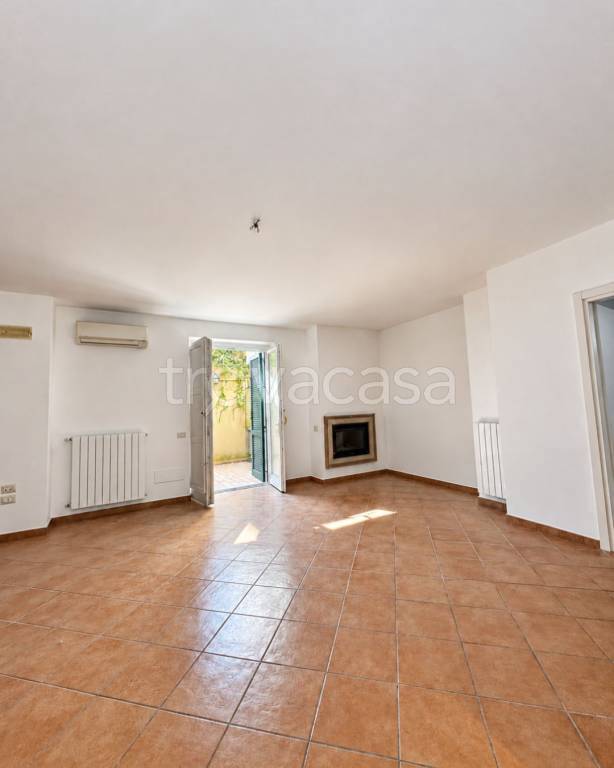 appartamento in vendita a Baronissi in zona Antessano