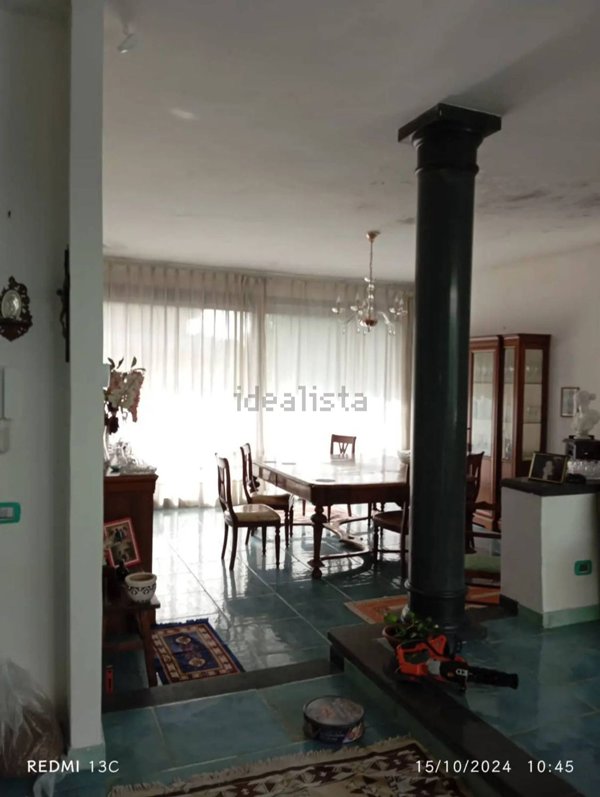 casa indipendente in vendita a Battipaglia