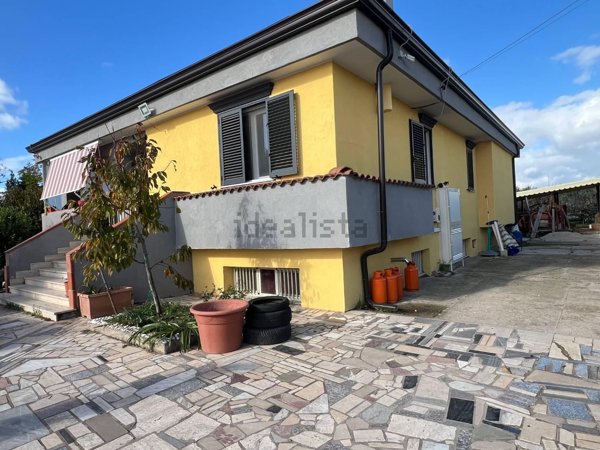 casa indipendente in vendita a Battipaglia