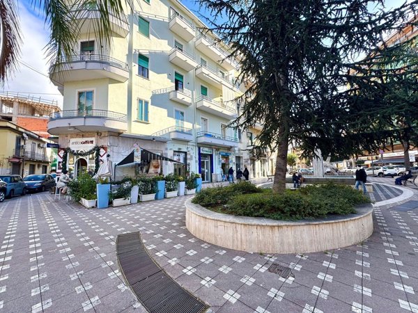 appartamento in vendita a Battipaglia in zona Centro Città