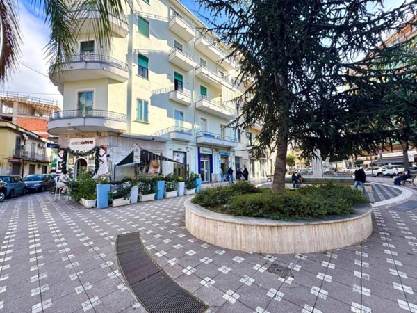 appartamento in vendita a Battipaglia in zona Centro Città