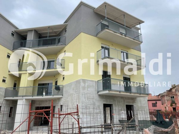 appartamento in vendita a Battipaglia in zona Santa Lucia Inferiore