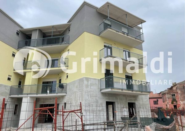 appartamento in vendita a Battipaglia in zona Santa Lucia Inferiore