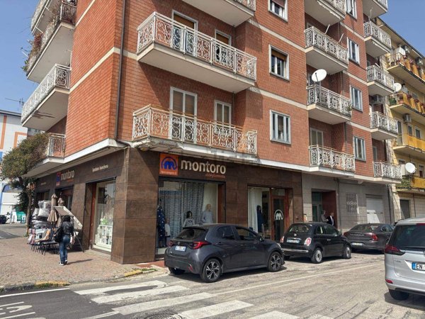 appartamento in vendita a Battipaglia in zona Centro Città
