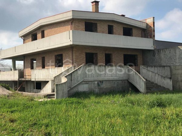 casa indipendente in vendita a Battipaglia