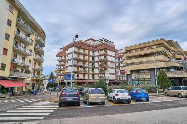appartamento in vendita a Battipaglia in zona Centro Città