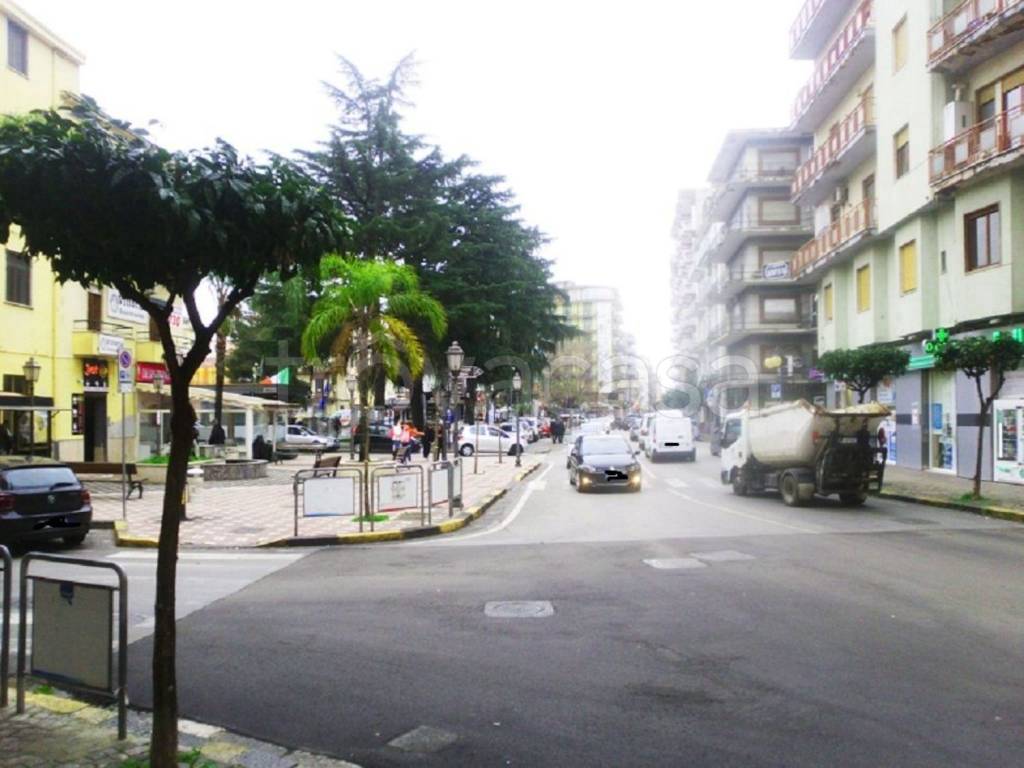 appartamento in vendita a Battipaglia in zona Centro Città