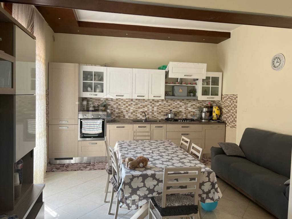 appartamento in vendita a Battipaglia in zona Centro Città