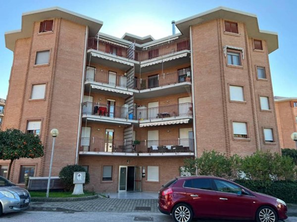 ufficio in vendita a Battipaglia