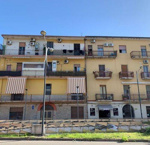 negozio in vendita a Battipaglia