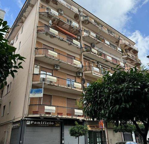 appartamento in vendita a Battipaglia in zona Centro Città