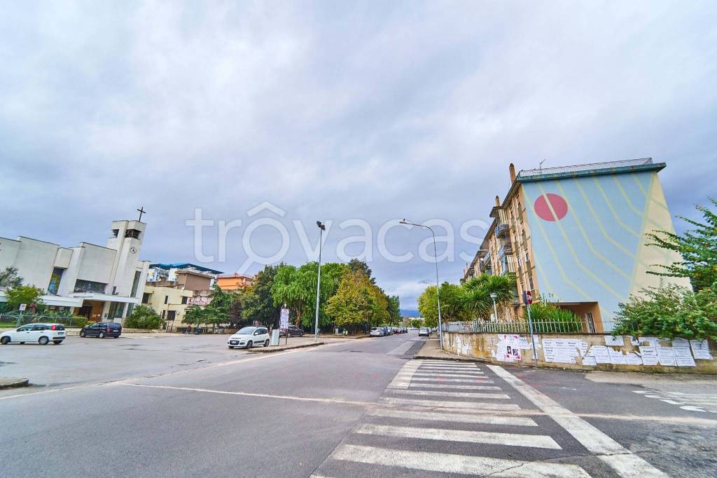 appartamento in vendita a Battipaglia in zona Serroni