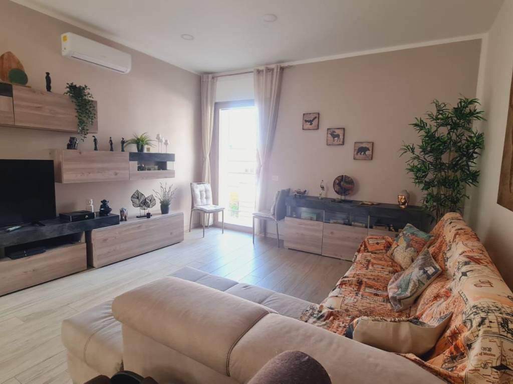 appartamento in vendita a Battipaglia in zona Centro Città