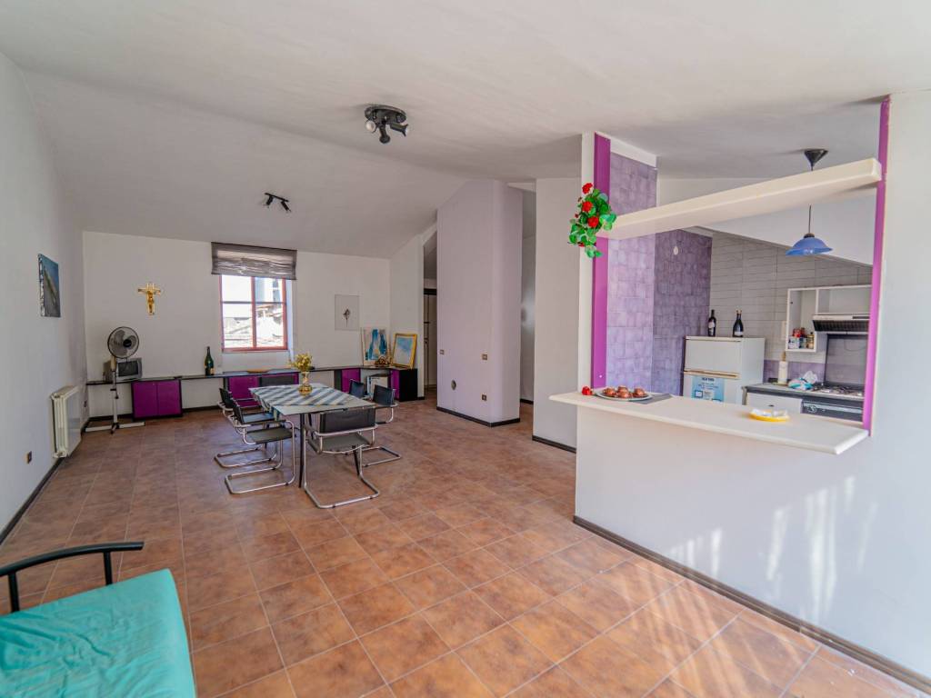 appartamento in vendita a Battipaglia in zona Centro Città