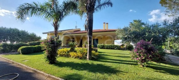 casa indipendente in vendita a Battipaglia