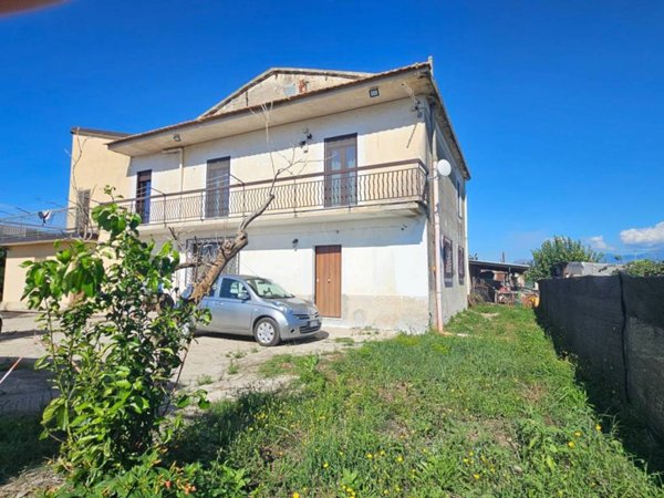 casa indipendente in vendita a Battipaglia