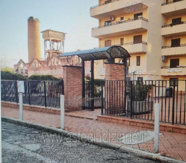 locale commerciale in vendita a Battipaglia