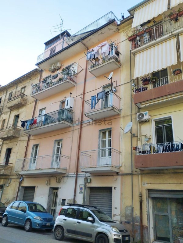 appartamento in vendita a Battipaglia in zona Centro Città