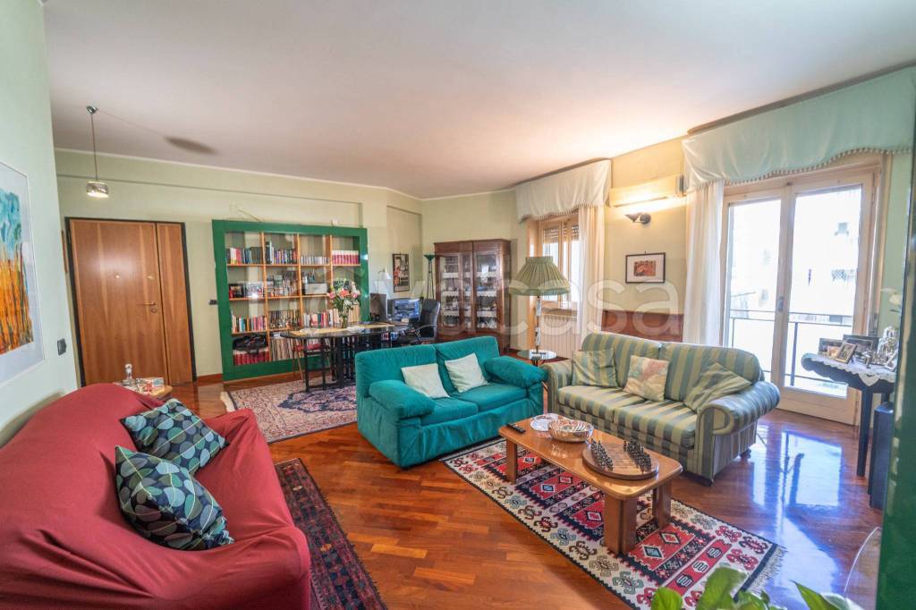 appartamento in vendita a Battipaglia