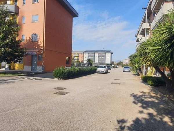 negozio in vendita a Battipaglia