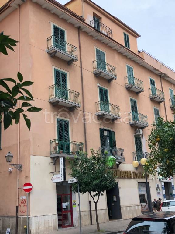 appartamento in vendita a Battipaglia in zona Centro Città