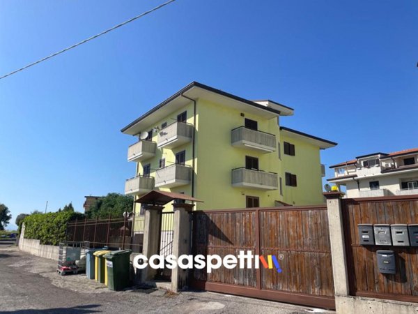 appartamento in vendita a Battipaglia in zona Aversana / San Luigi