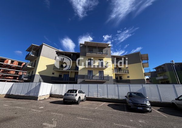 appartamento in vendita a Battipaglia in zona Santa Lucia Inferiore