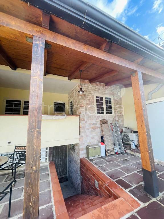 casa indipendente in vendita a Battipaglia